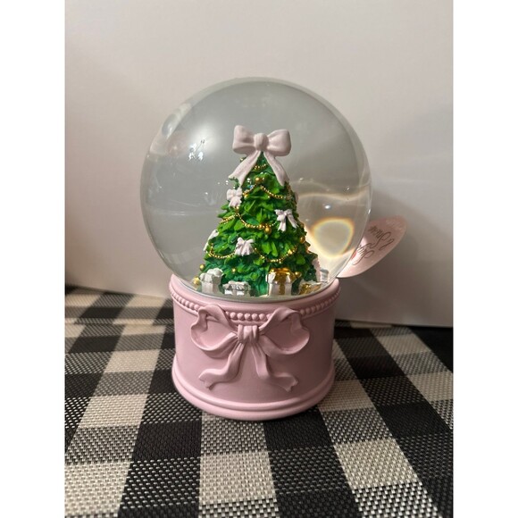 New Sugar & Snow Christmas Tree Snow Glob LED, Pink Bow Base. - Picture 1 of 4
